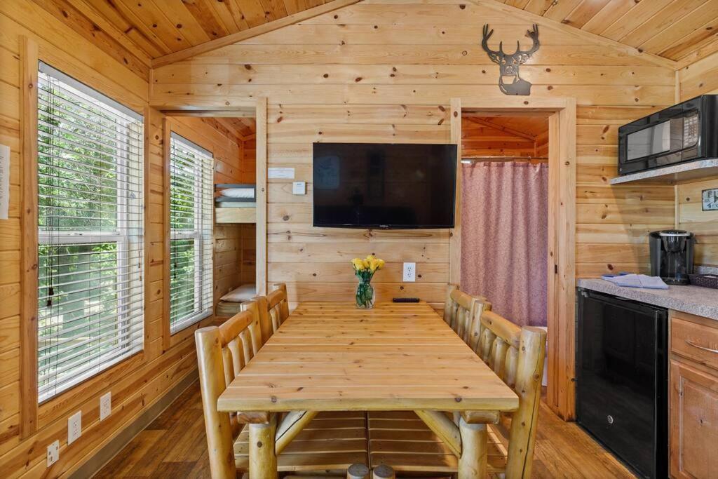 Adorable Little Cabin #21 Кернвілль Екстер'єр фото