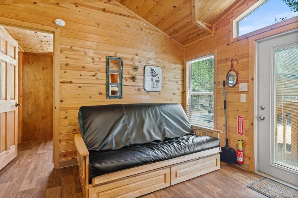 Adorable Little Cabin #21 Кернвілль Екстер'єр фото